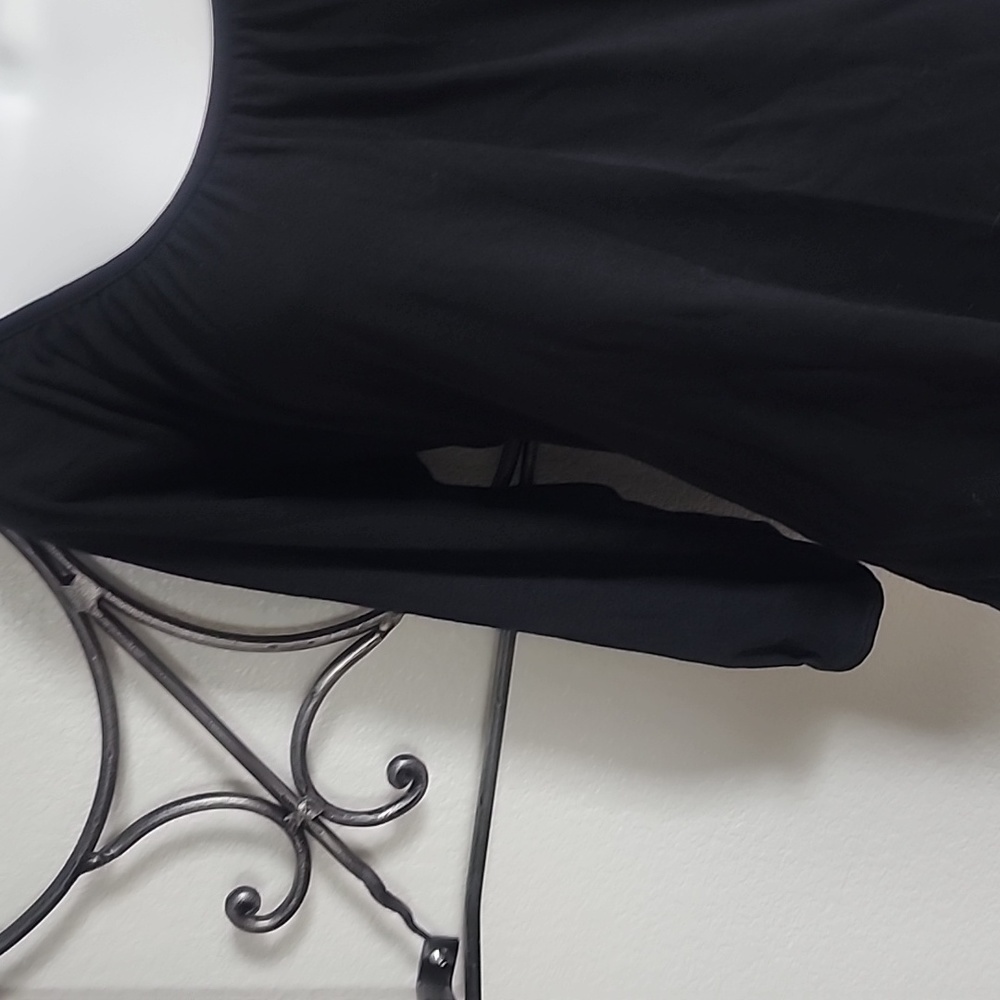 Soft versatile blouse - Picture 3 of 6
